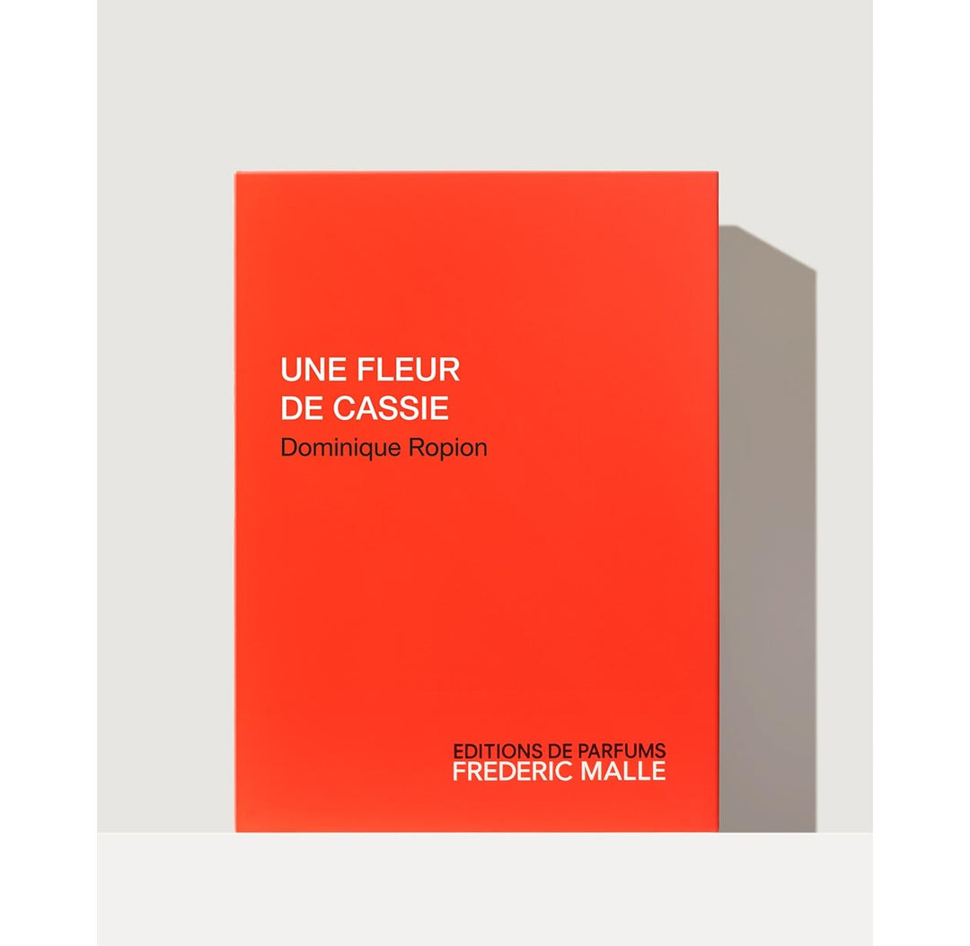 UNE FLEUR DE CASSIE by Dominique Ropion