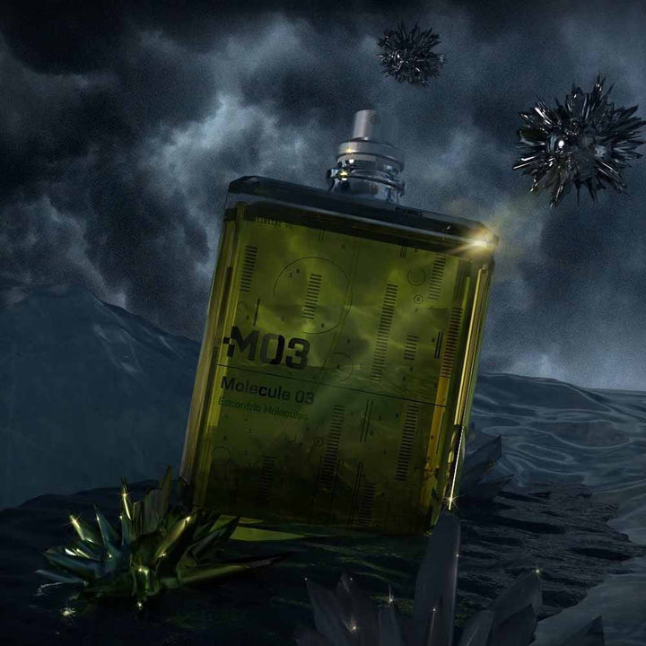 MOLECULE 03